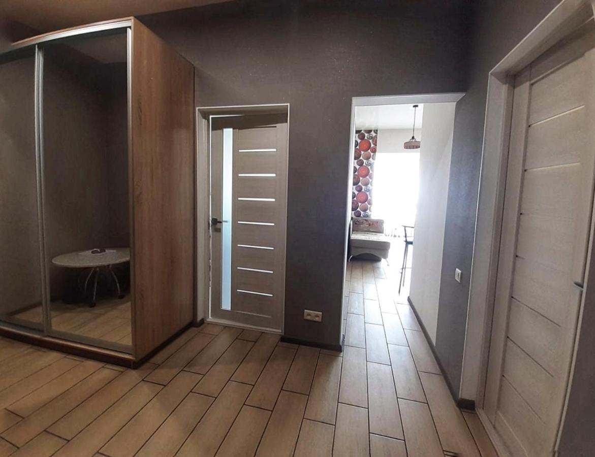Уютная Квартира С Видом На Море Riviera City Apartment Фонтанка Екстериор снимка